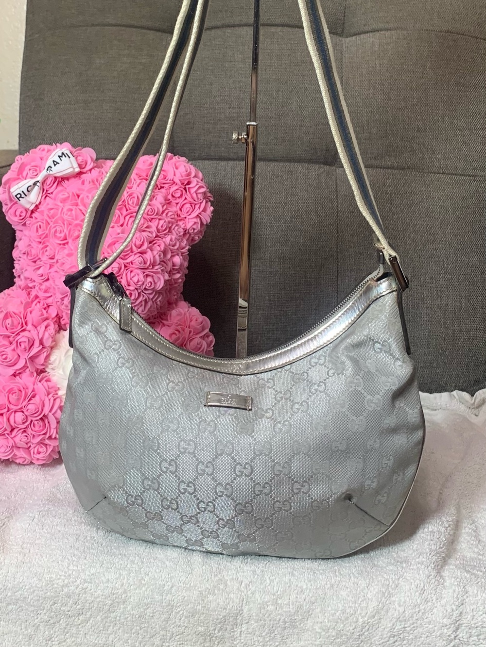 GUC Gucci Silver Shoulder Bag